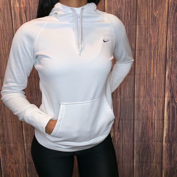 Nike Tops - White Nike Therma-fit hoodie